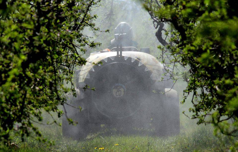 L’évaluation de la toxicité des pesticides pointée du doigt