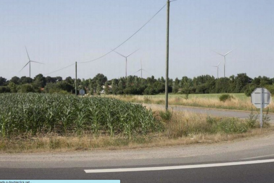 Loire-Atlantique : feu vert aux éoliennes malgré la proximité du "cluster de cancers pédiatriques"
