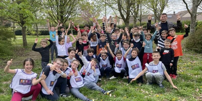 Enfants-école-course-solidaire-cent pour sang la vie - journées nationales contre la leucémie - JNCL - leucémie